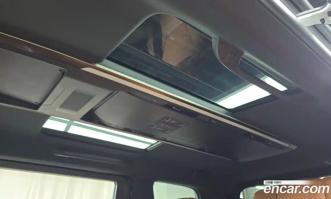 Toyota Alphard 2024 2.5 Автомат в Москве № 279237, фото 16