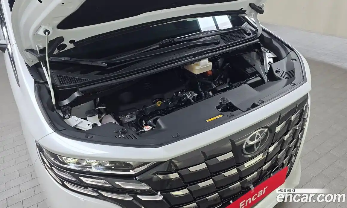 Toyota Alphard 2024 2.5 Автомат в Москве № 279237, фото 6