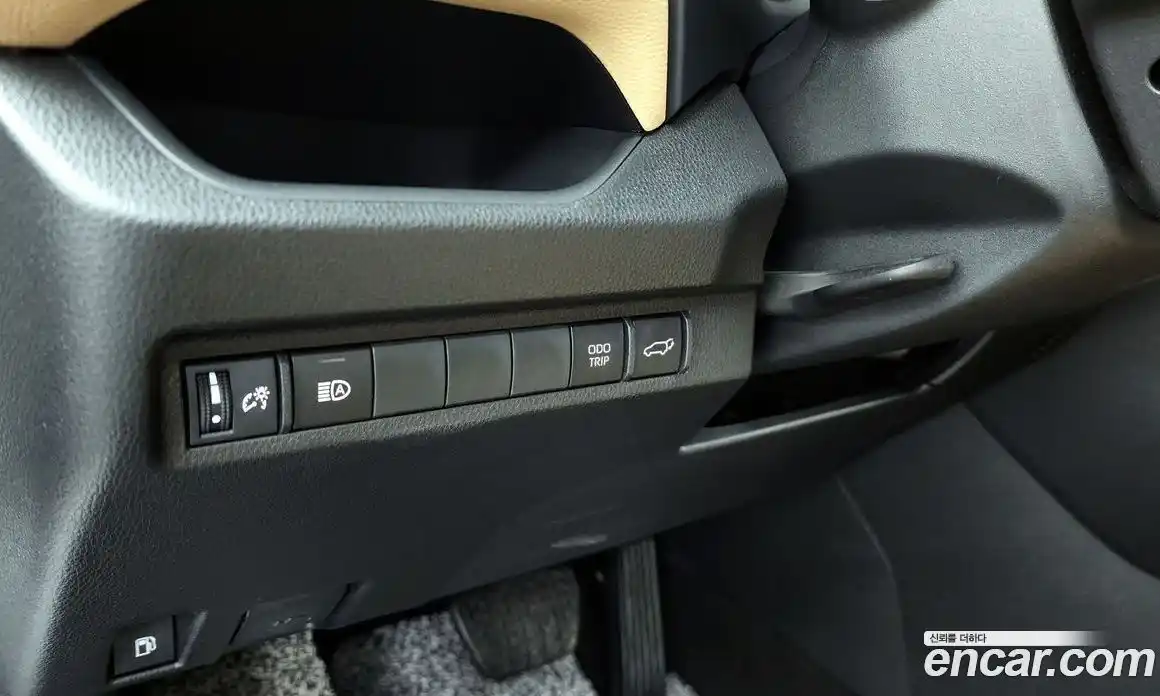 Toyota RAV4 2024 2.5 Автомат в Москве № 279256, фото 15