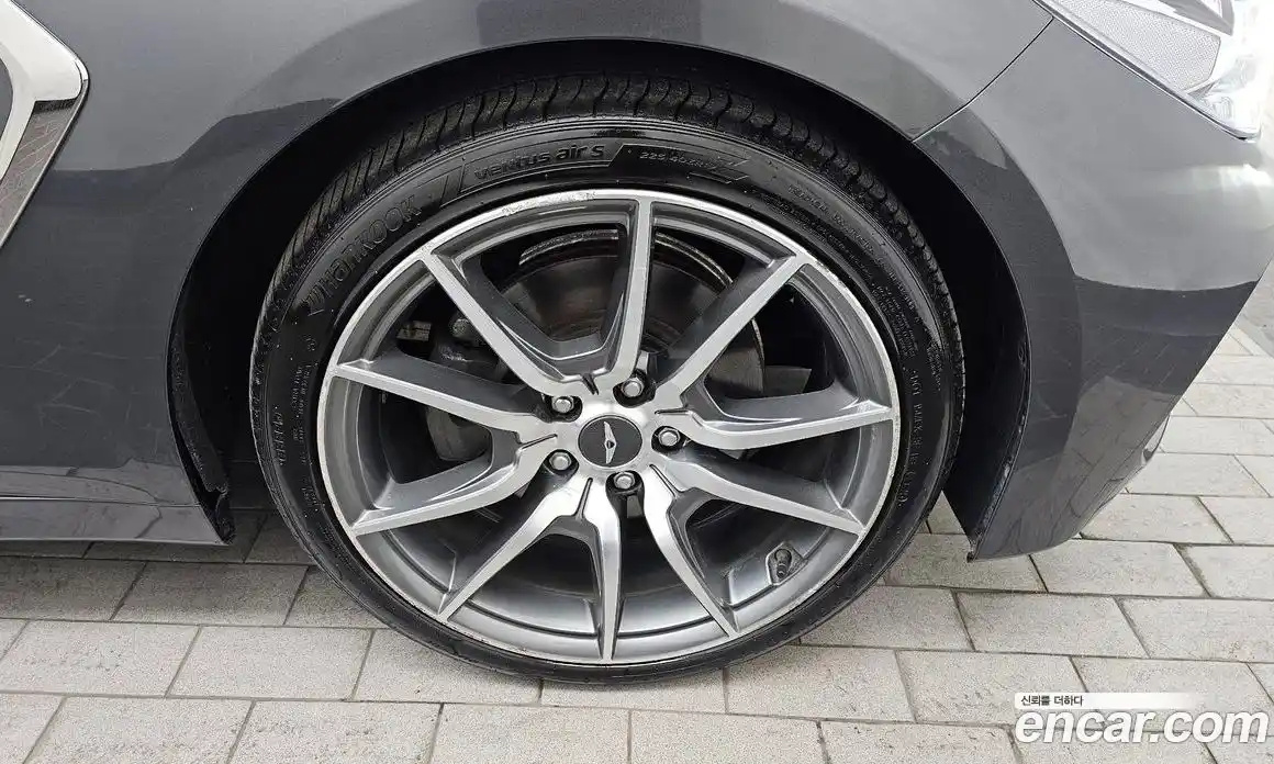 Genesis G70 2020 2.0 Автомат в Москве № 27989, фото 14