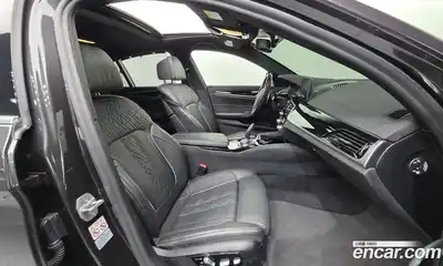 BMW 5-Series 2020 2.0 Автомат в Москве № 284367, миниатюра 8