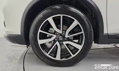 Nissan X-Trail 2018 2.5 Автомат в Москве № 284886, миниатюра 2