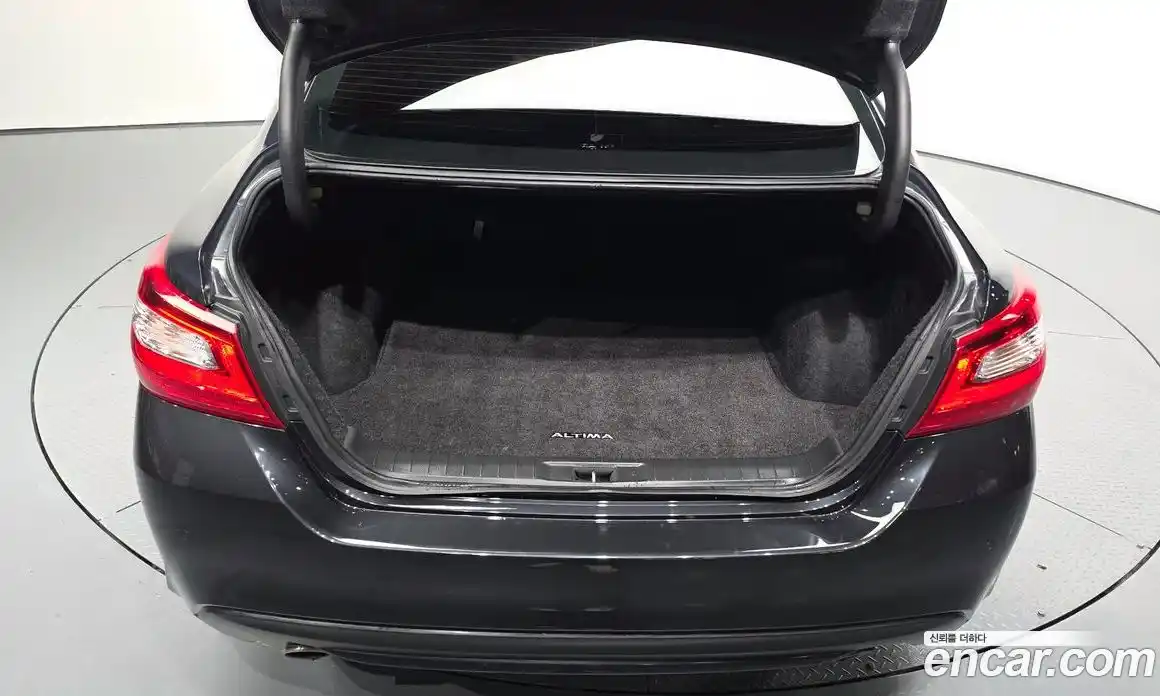 Nissan Altima 2017 2.5 Автомат в Москве № 284965, фото 14