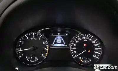 Nissan Altima 2017 2.5 Автомат в Москве № 284965, миниатюра 10