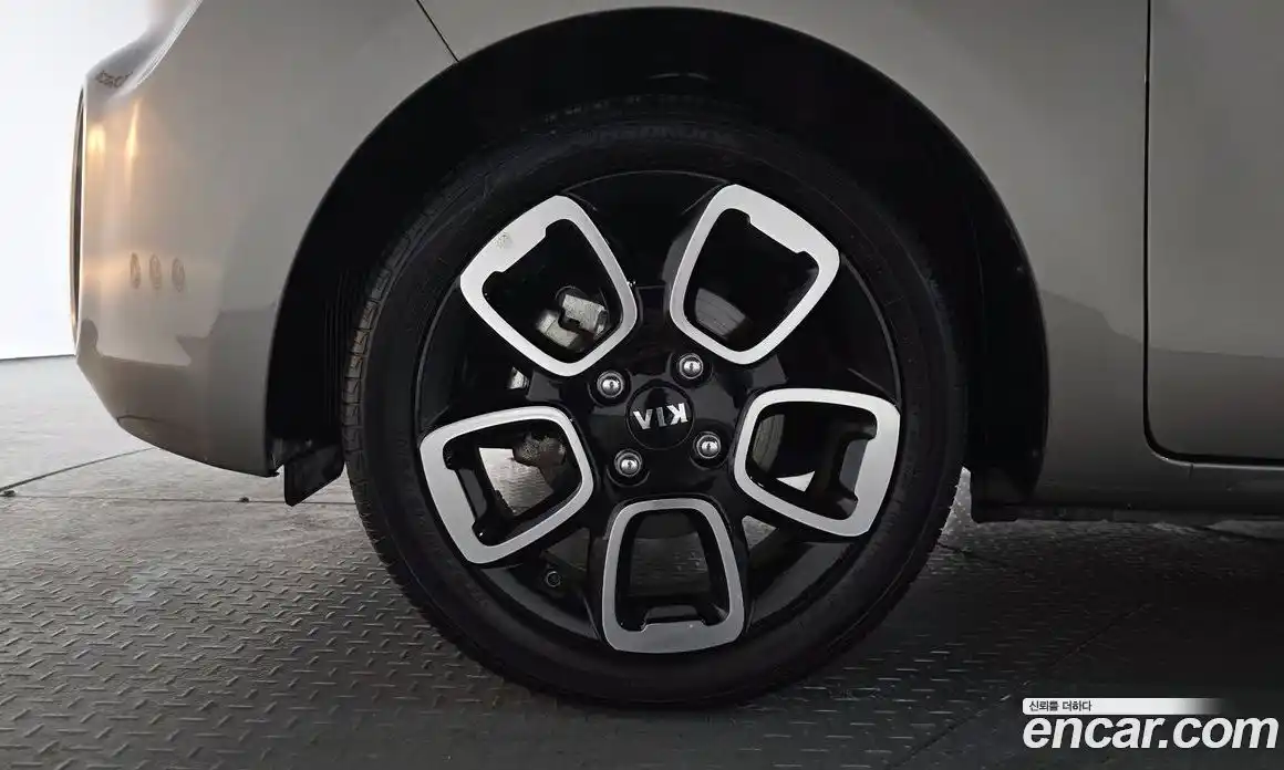 Kia Ray 2020 1.0 Автомат в Москве № 286592, фото 16