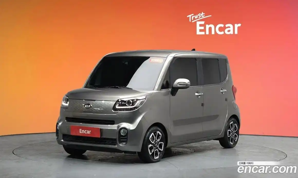 Kia Ray 2020 1.0 Автомат в Москве № 286592, фото 18