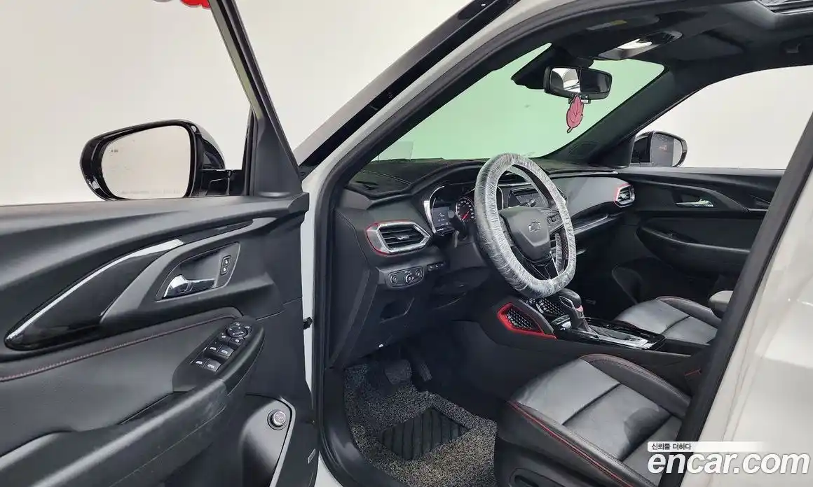 Chevrolet TrailBlazer 2021 1.3 Автомат в Москве № 296923, фото 7