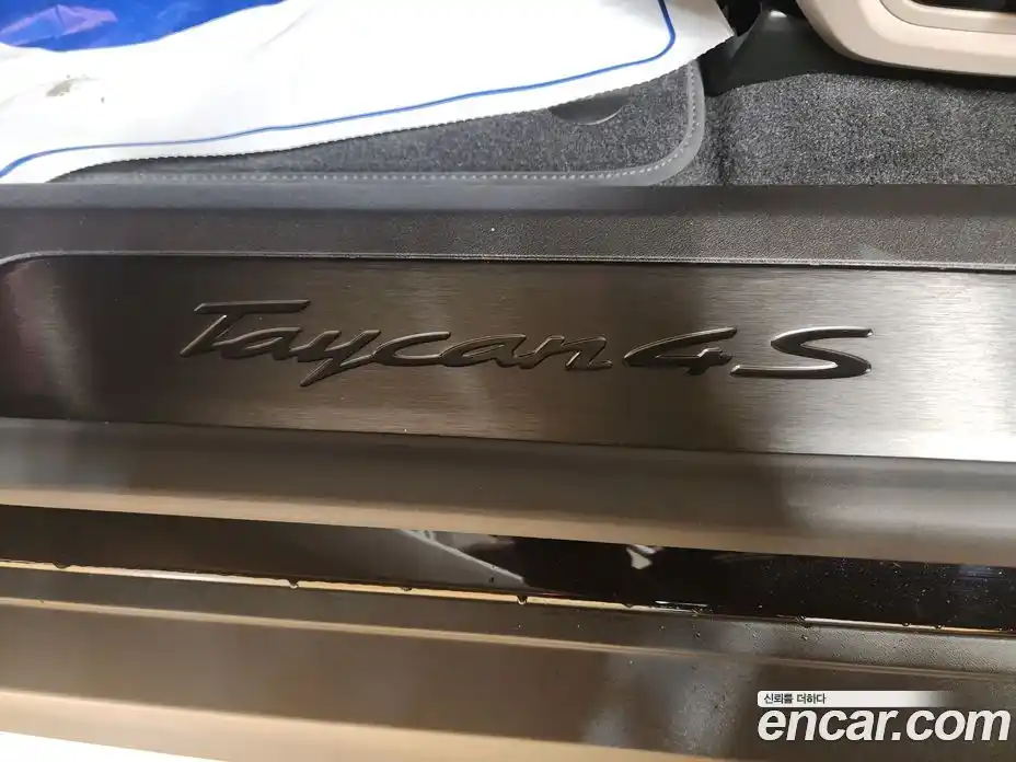 Porsche Taycan 2026 0.1 Автомат в Москве № 297140, фото 20