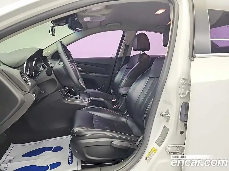 Chevrolet Cruze 2014 1.8 Автомат в Москве № 298129, фото 11