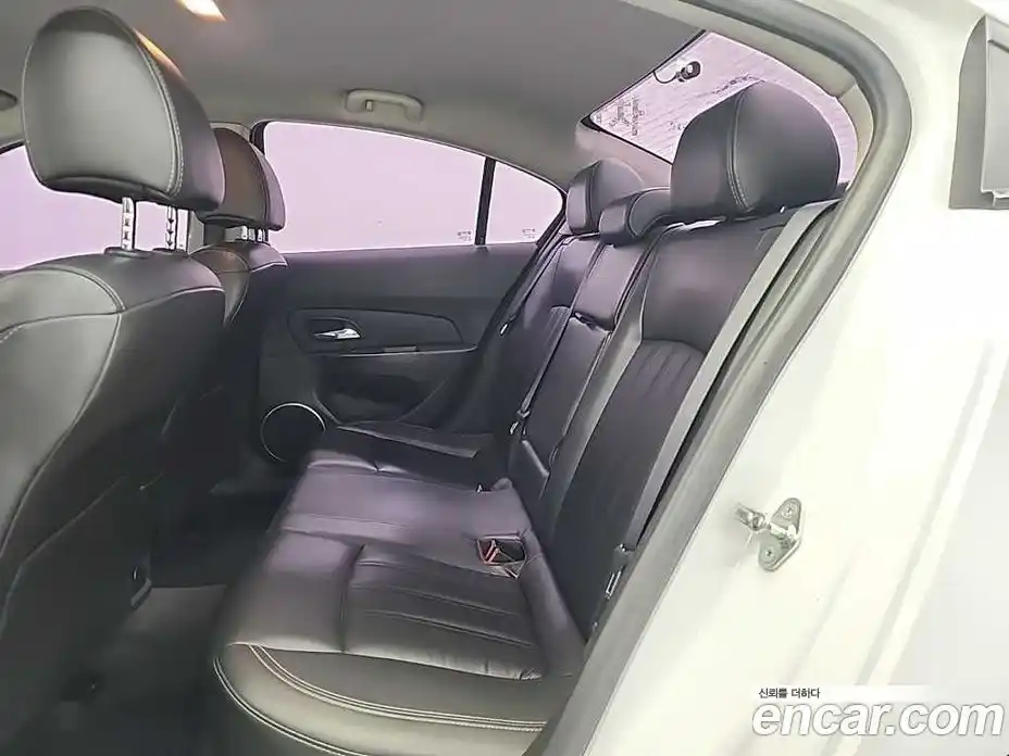 Chevrolet Cruze 2014 1.8 Автомат в Москве № 298129, фото 12