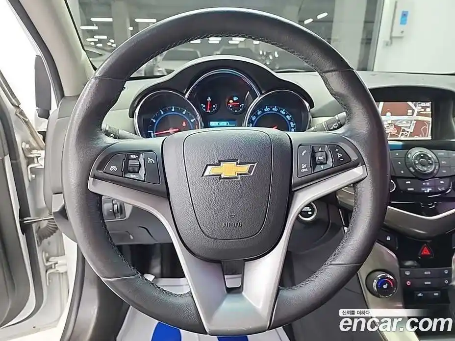 Chevrolet Cruze 2014 1.8 Автомат в Москве № 298129, фото 9