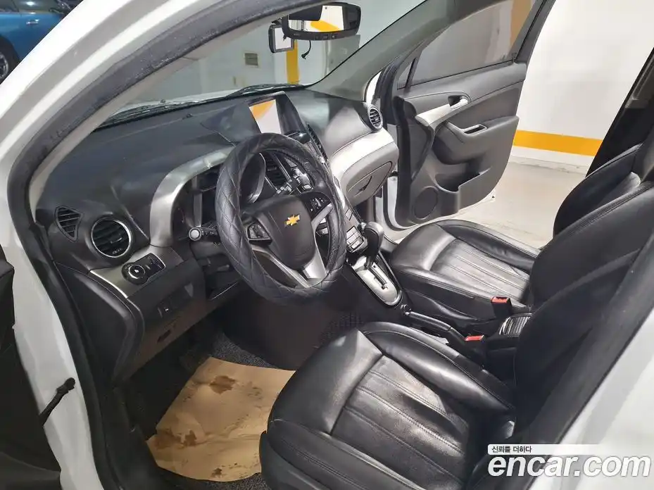 Chevrolet Orlando 2015 2.0 Автомат в Москве № 298449, фото 14