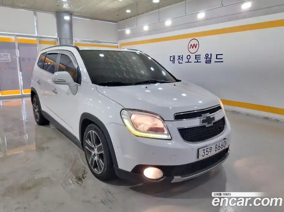 Chevrolet Orlando 2015 2.0 Автомат в Москве № 298449, фото 2
