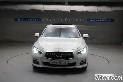 Infiniti Q50 2015 2.1 Автомат в Москве № 305570, миниатюра 5