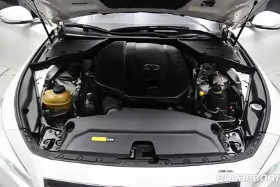 Infiniti Q50 2015 2.1 Автомат в Москве № 305570, миниатюра 6