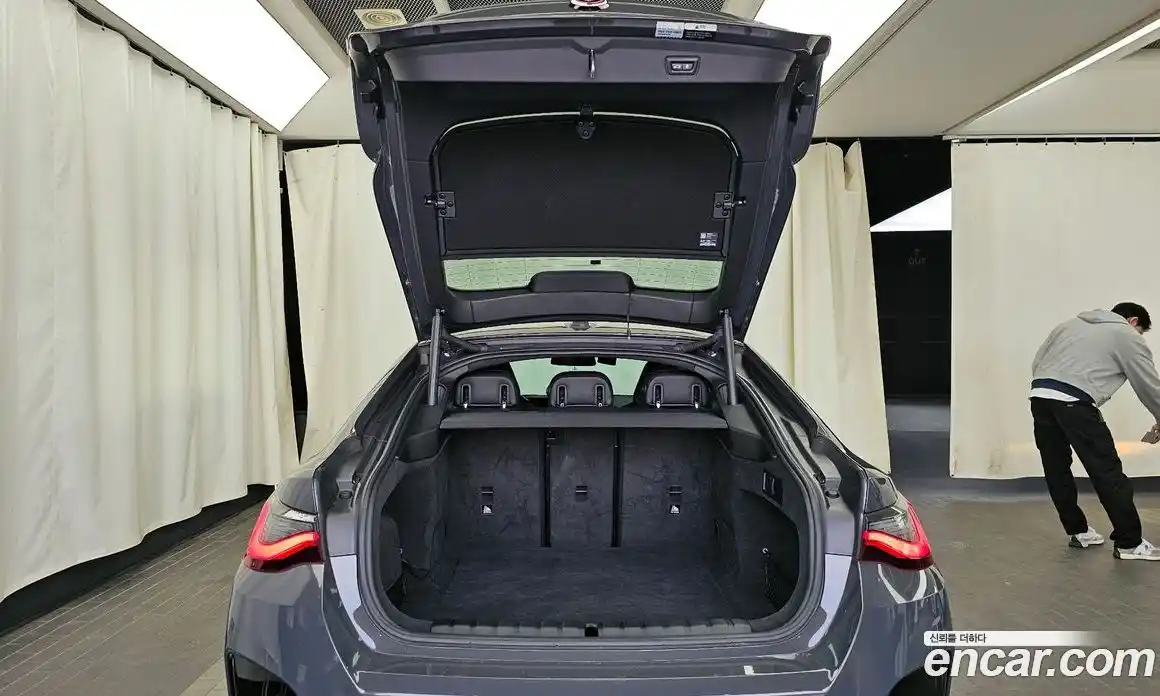 BMW i4 2023 0.2 Автомат в Москве № 306075, фото 6