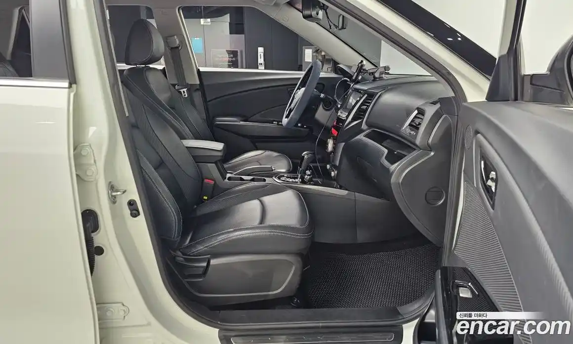 SsangYong TIBOLI 2017 1.6 Автомат в Москве № 30708, фото 17