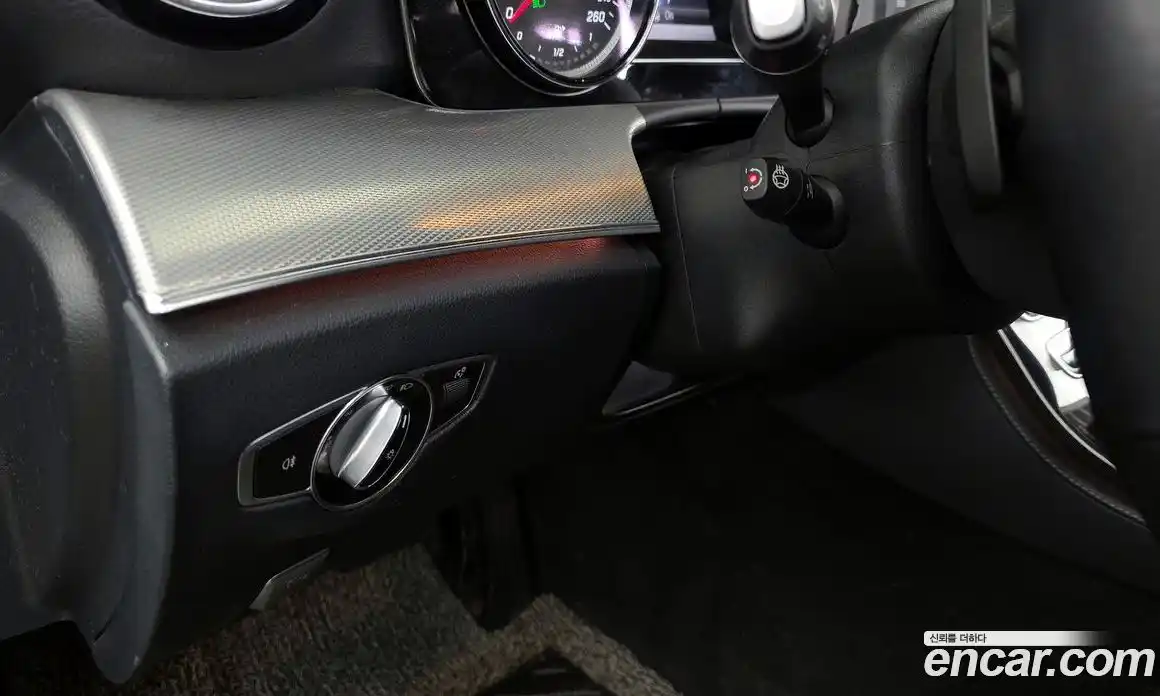 Mercedes-Benz E-Class 2019 2.0 Автомат в Москве № 311612, фото 17