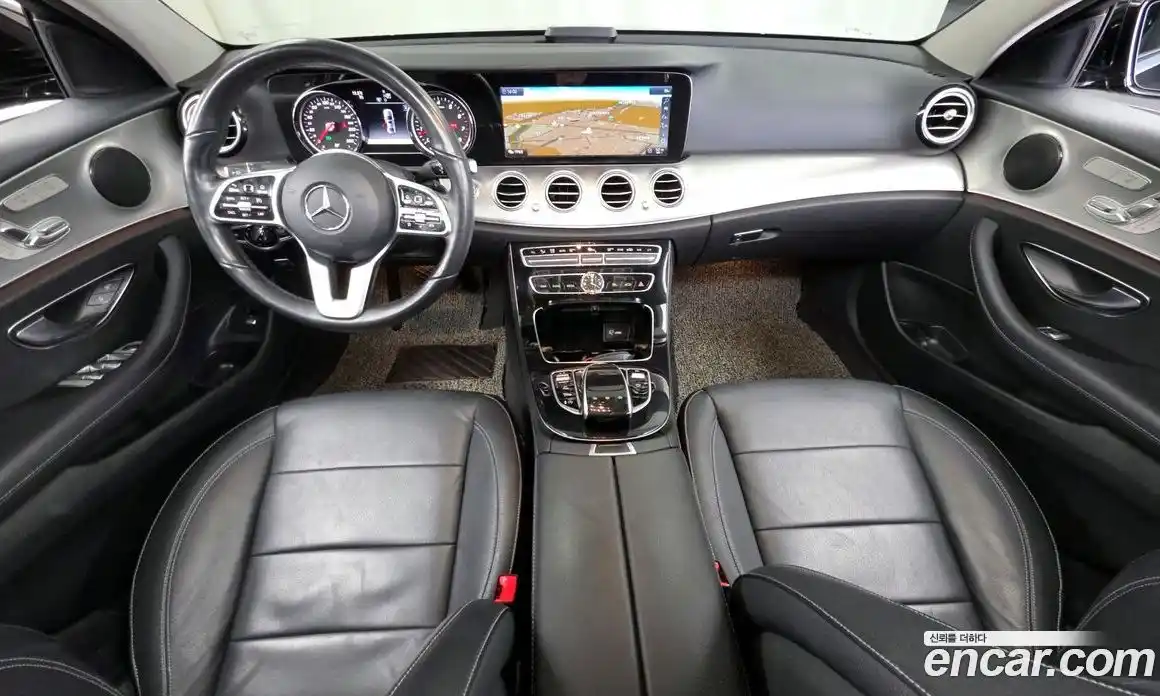 Mercedes-Benz E-Class 2019 2.0 Автомат в Москве № 311612, фото 18