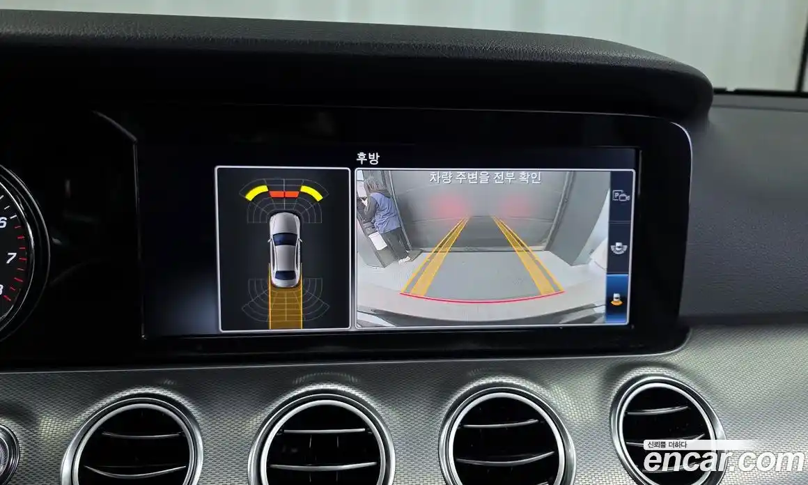 Mercedes-Benz E-Class 2019 2.0 Автомат в Москве № 311612, фото 8