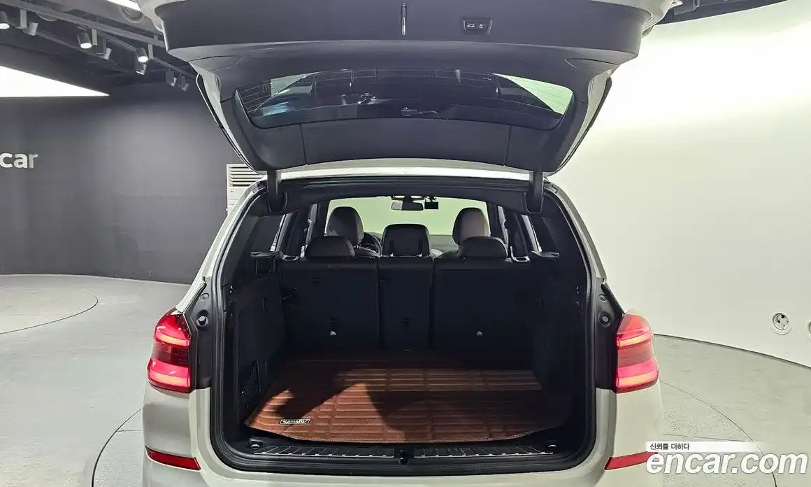 BMW X3 2021 2.0 Автомат в Москве № 318541, фото 15