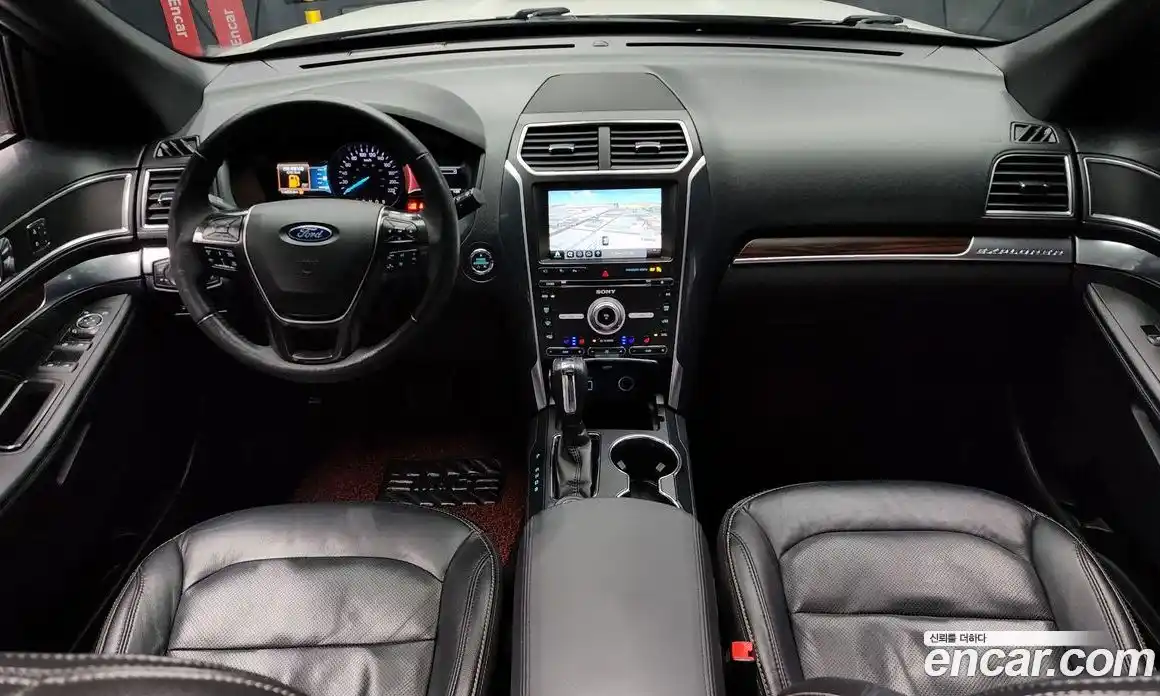 Ford Explorer 2018 2.3 Автомат в Москве № 319109, фото 11