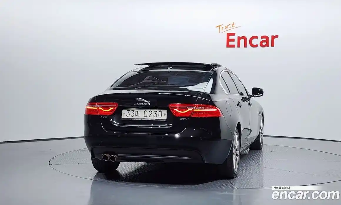 Jaguar XE 2016 2.0 Автомат в Москве № 320223, фото 17