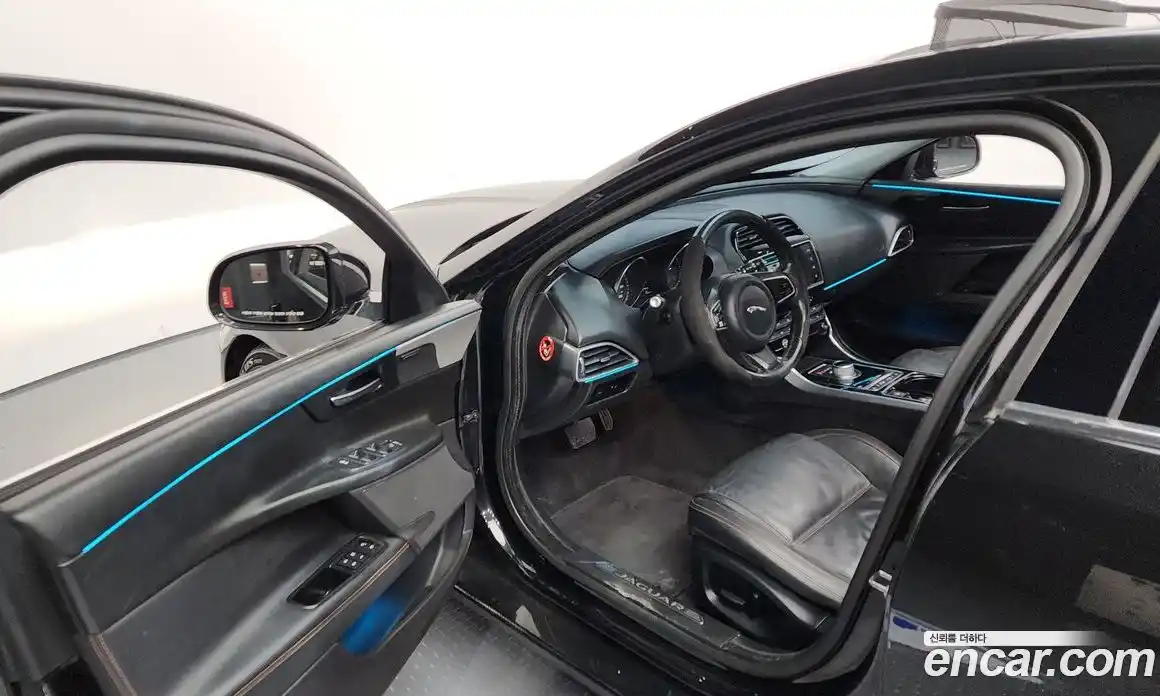 Jaguar XE 2016 2.0 Автомат в Москве № 320223, фото 8