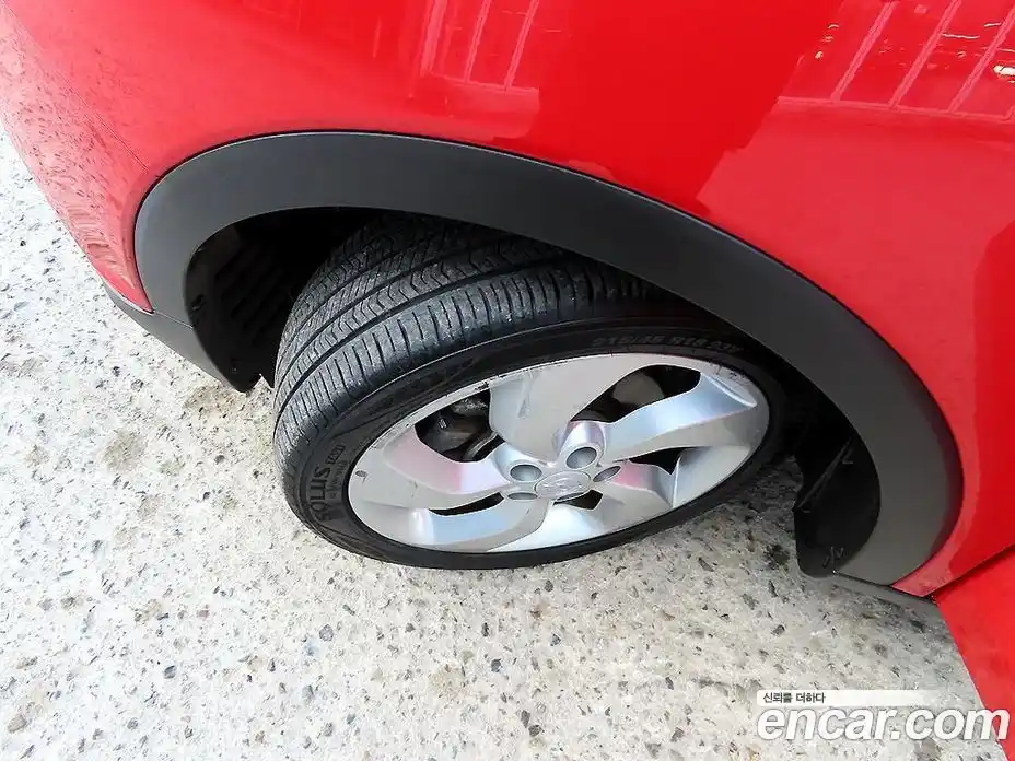 SsangYong TIBOLI 2015 1.6 Автомат в Москве № 33699, фото 18