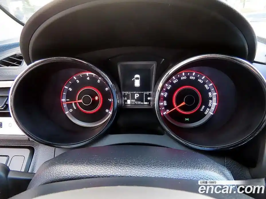 SsangYong TIBOLI 2015 1.6 Автомат в Москве № 33699, фото 9