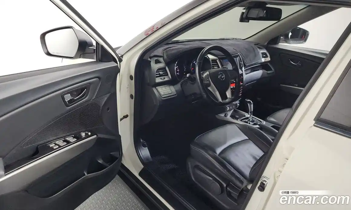 SsangYong TIBOLI 2016 1.6 Автомат в Москве № 341364, фото 18