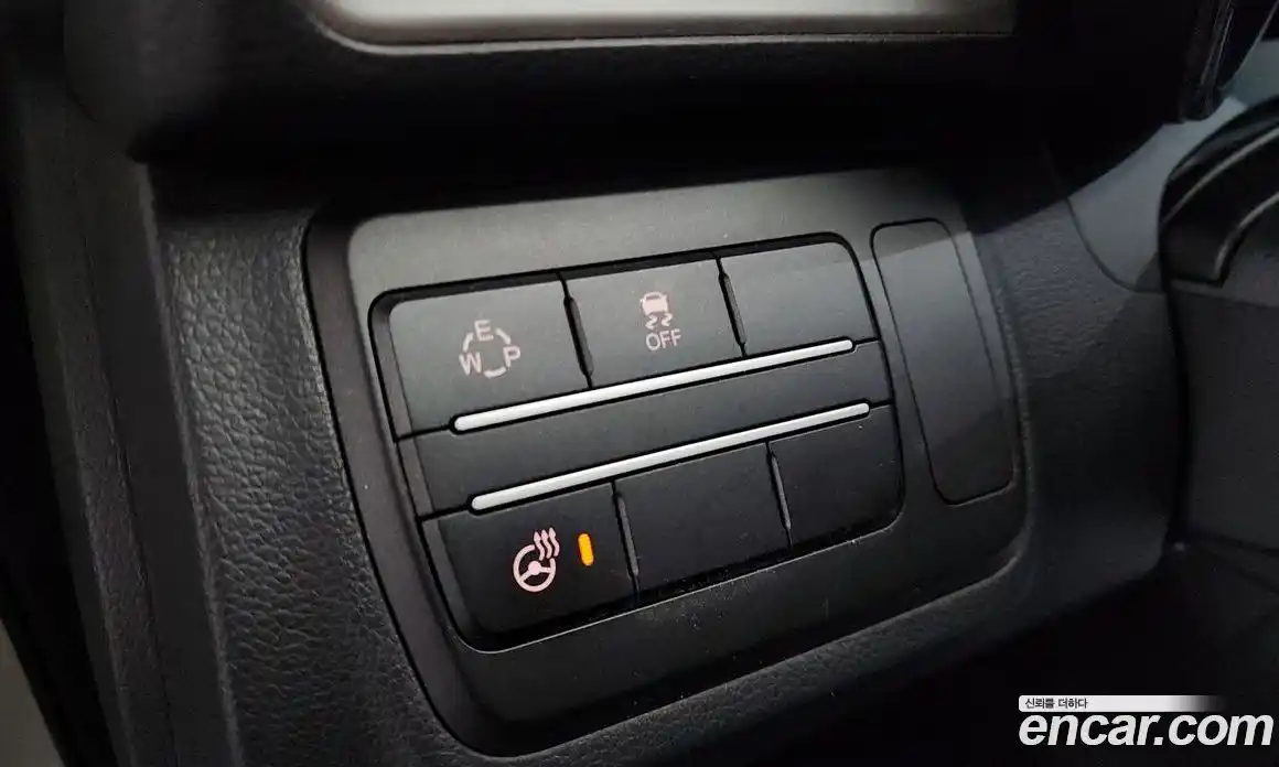 SsangYong TIBOLI 2016 1.6 Автомат в Москве № 341364, фото 3