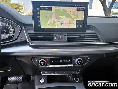 Audi Q5 2023 2.0 Автомат в Москве № 343426, миниатюра 5