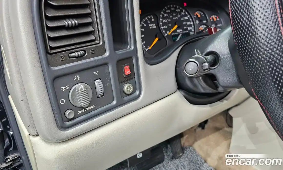 Chevrolet Surburban 2001 5.3 Автомат в Москве № 346621, фото 17