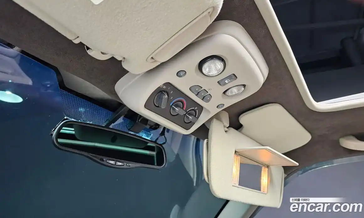 Chevrolet Surburban 2001 5.3 Автомат в Москве № 346621, фото 20