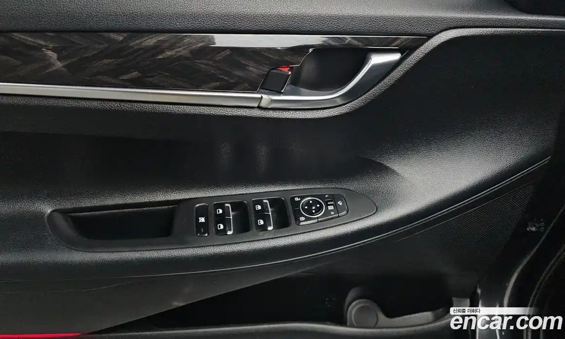 Hyundai Grandeur 2019 2.4 Автомат в Москве № 3525, фото 14