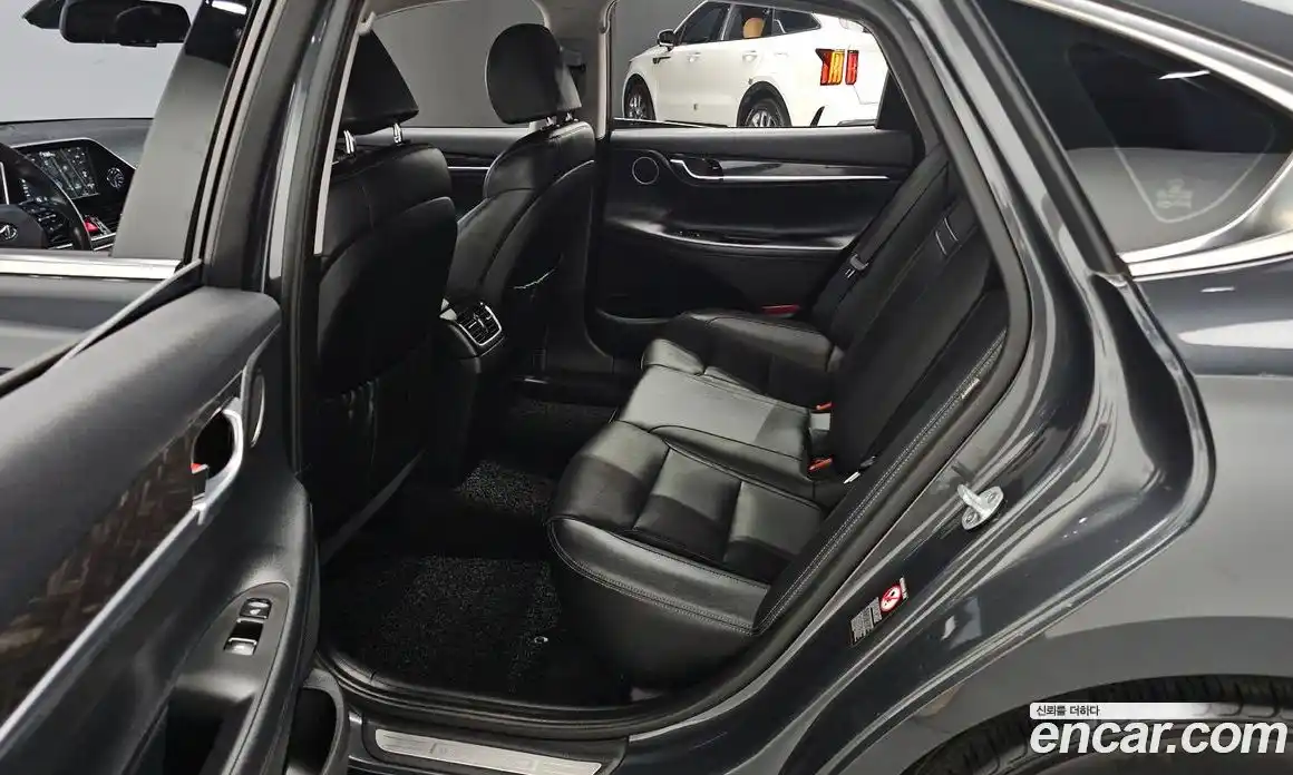 Hyundai Grandeur 2019 2.4 Автомат в Москве № 3525, фото 16