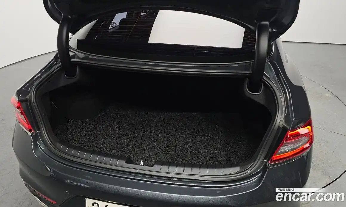 Hyundai Grandeur 2019 2.4 Автомат в Москве № 3525, фото 20