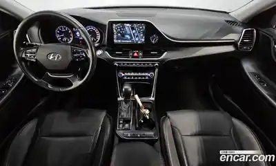 Hyundai Grandeur 2019 2.4 Автомат в Москве № 3525, миниатюра 3