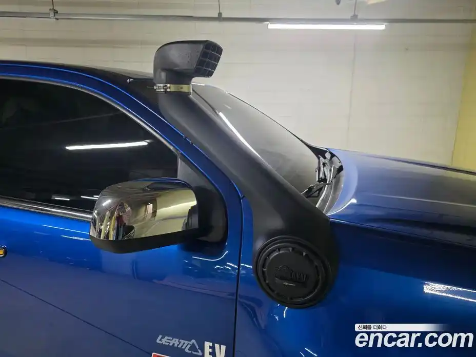 Chevrolet Colorado 2020 3.6 Автомат в Москве № 352780, фото 17