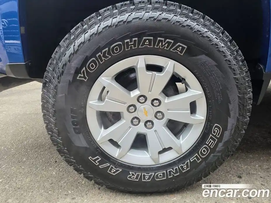 Chevrolet Colorado 2020 3.6 Автомат в Москве № 352780, фото 19