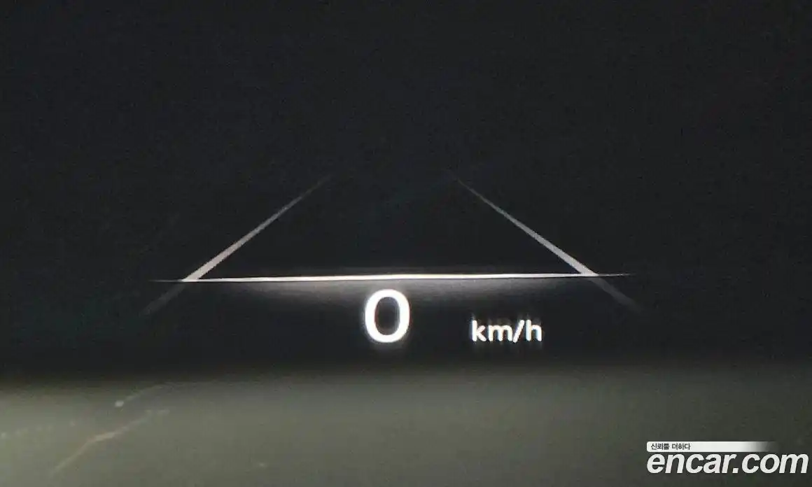 Genesis GV70 2023 2.5 Автомат в Москве № 364310, фото 19