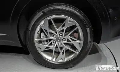 Genesis GV70 2023 2.5 Автомат в Москве № 364310, миниатюра 5