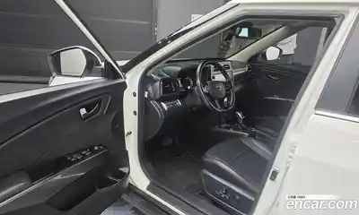 SsangYong TIBOLI 2022 1.5 Автомат в Москве № 366746, миниатюра 10