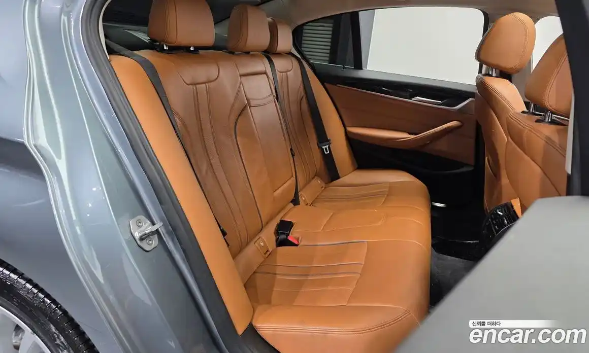 BMW 5-Series 2018 2.0 Автомат в Москве № 367817, фото 12