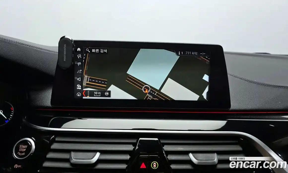 BMW 5-Series 2018 2.0 Автомат в Москве № 367817, фото 14