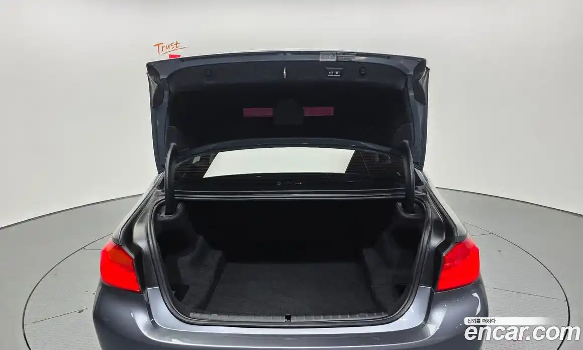 BMW 5-Series 2018 2.0 Автомат в Москве № 367817, фото 20