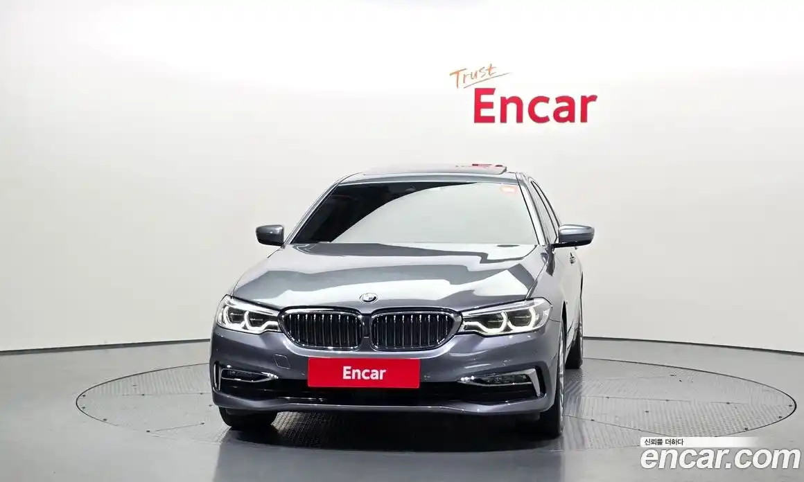 BMW 5-Series 2018 2.0 Автомат в Москве № 367817, фото 3