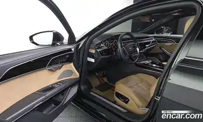 Audi A8 2021 3.0 Автомат в Москве № 372960, миниатюра 10
