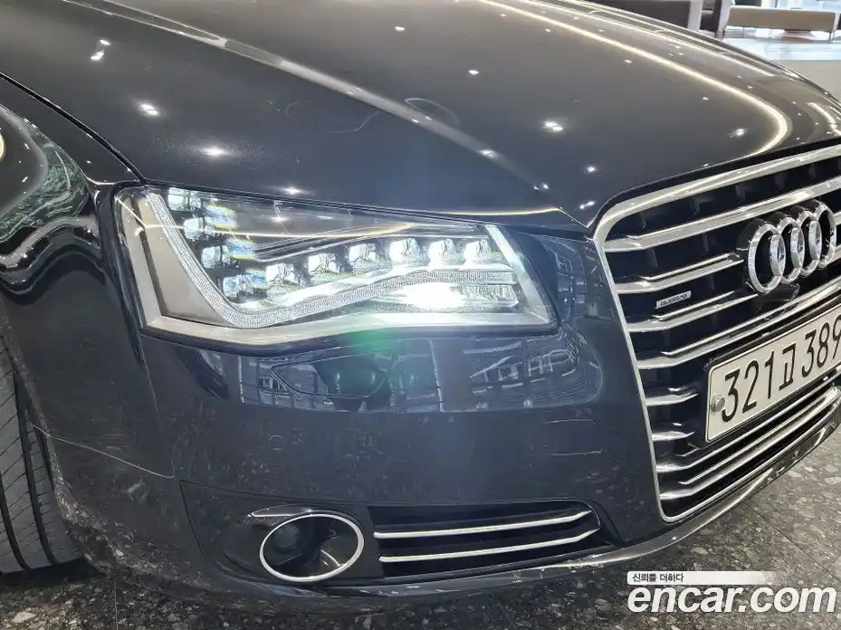 Audi A8 2014 4.1 Автомат в Москве № 373605, фото 13